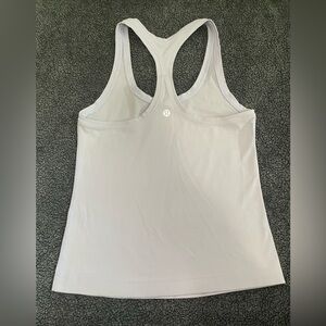 ❌sold out❌Lululemon nulu racerback tank (race length)